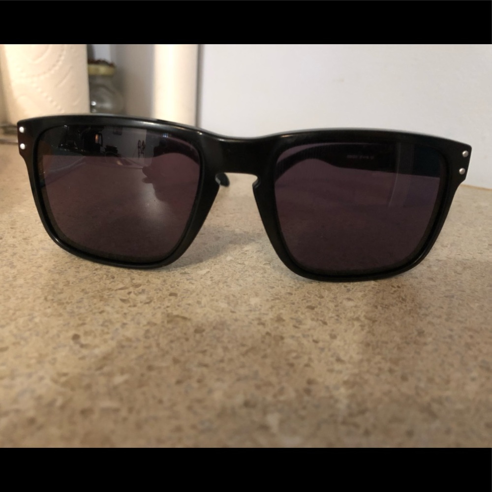 Oakley Holbrook sunglasses